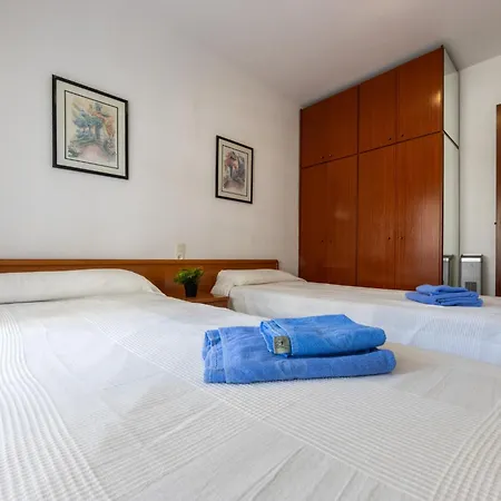 China By Interhome Apartment